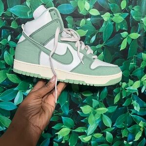 Women's Green and White Nike Dunk Sneakers